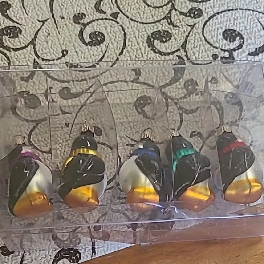 Polish Mini   Glass  Penguin Ornaments Set